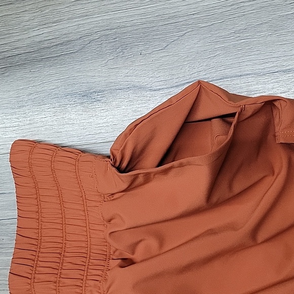 NIKE WOMEN'S SHORTS. - Picture 3 of 6